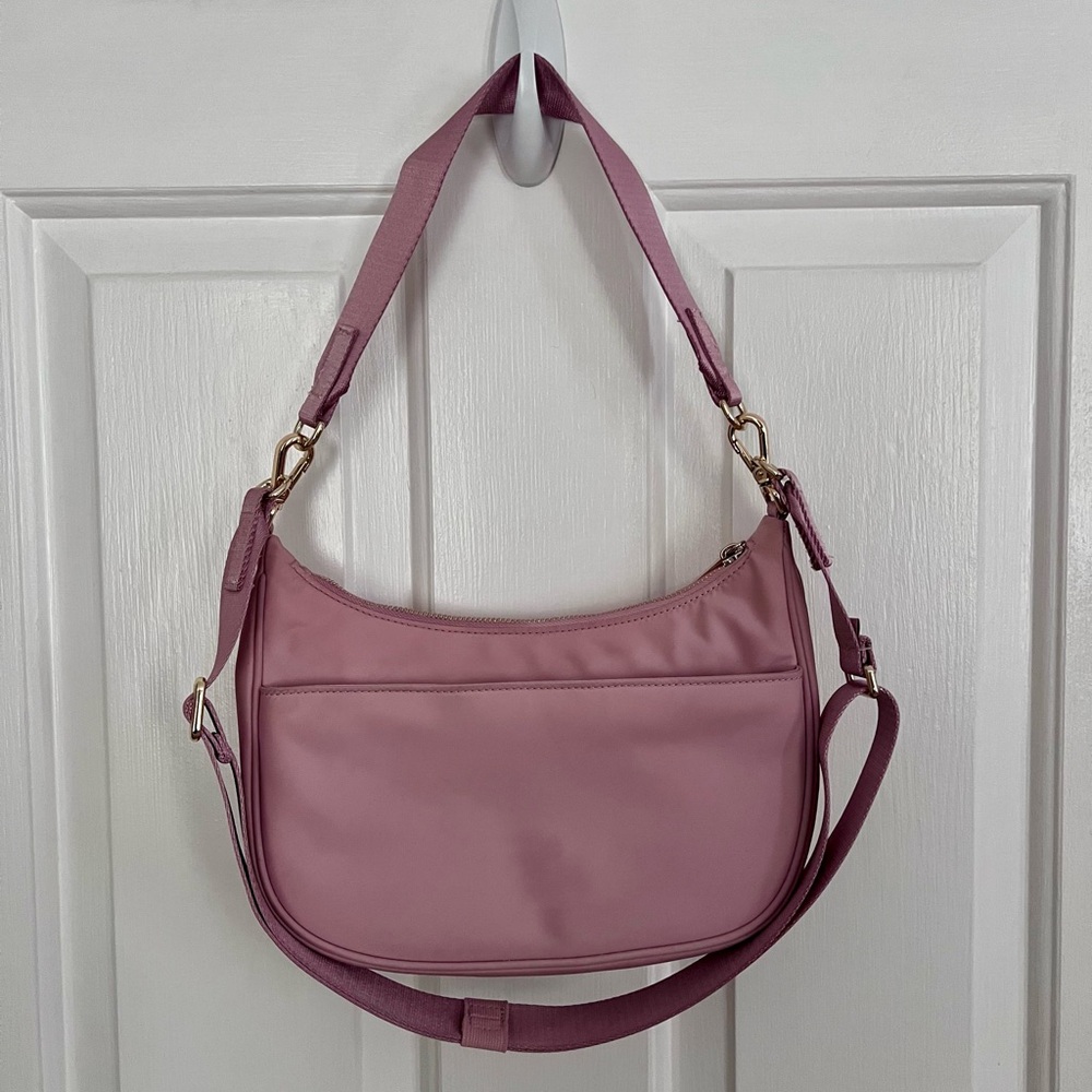 Lululemon City Essentials Small Shoulder Bag 3L in Pink Haze - Picture 3 of 4
